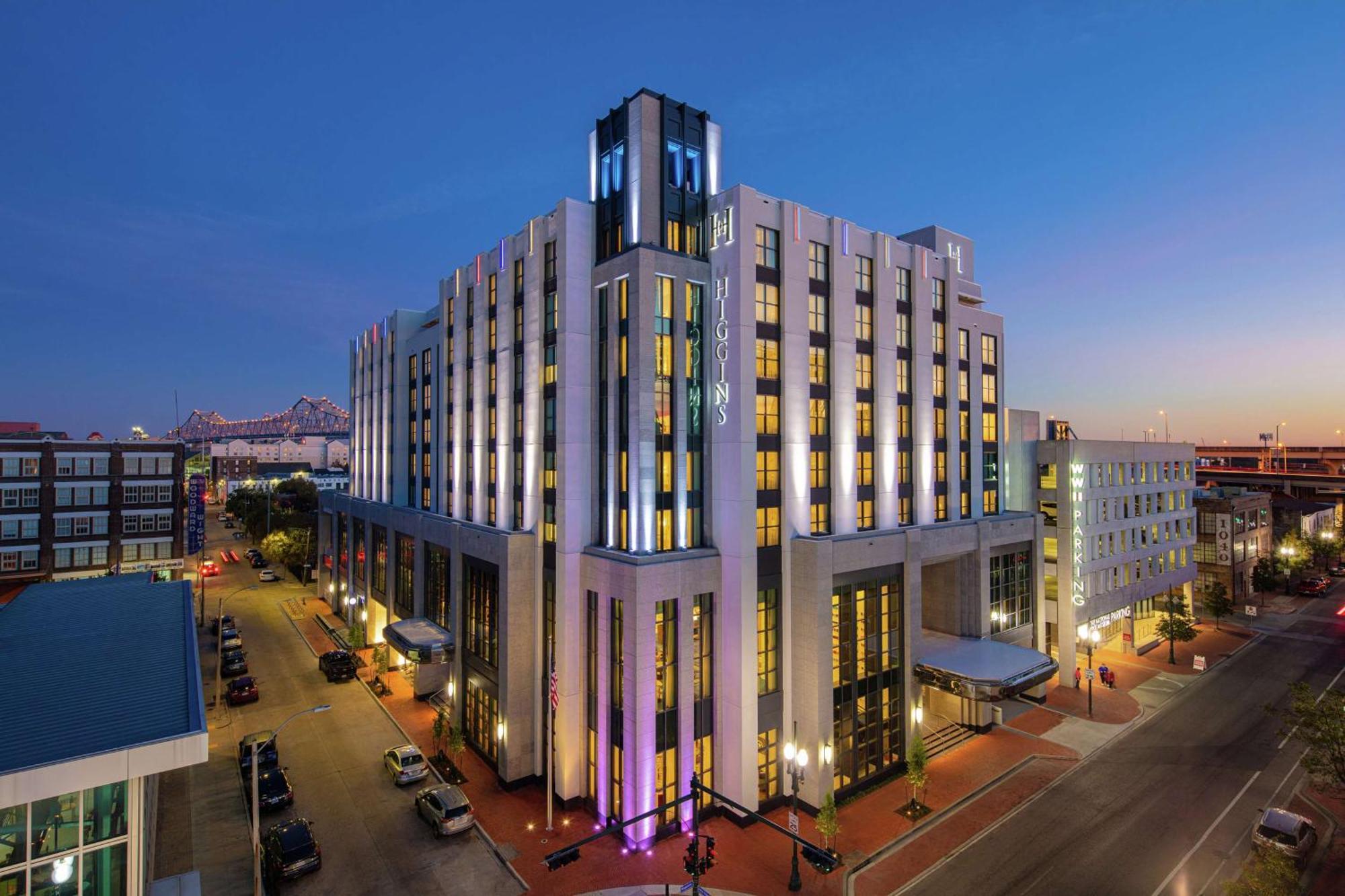 The Higgins Hotel New Orleans, Curio Collection By Hilton Екстериор снимка